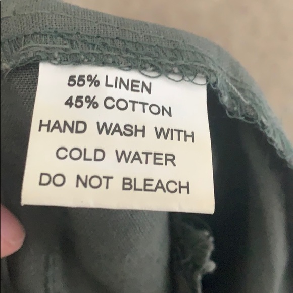 L olive green linen shorts w/pockets & belt loops - Picture 6 of 6